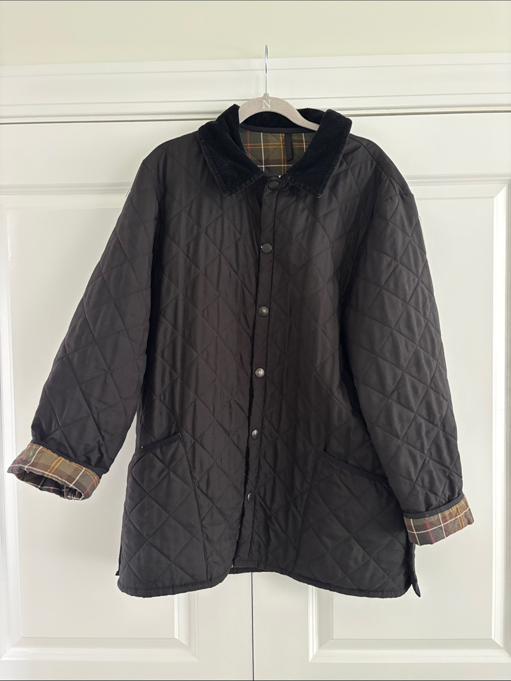 Vintage Barbour Quilted Black Women's Jacket with Corduroy Collar